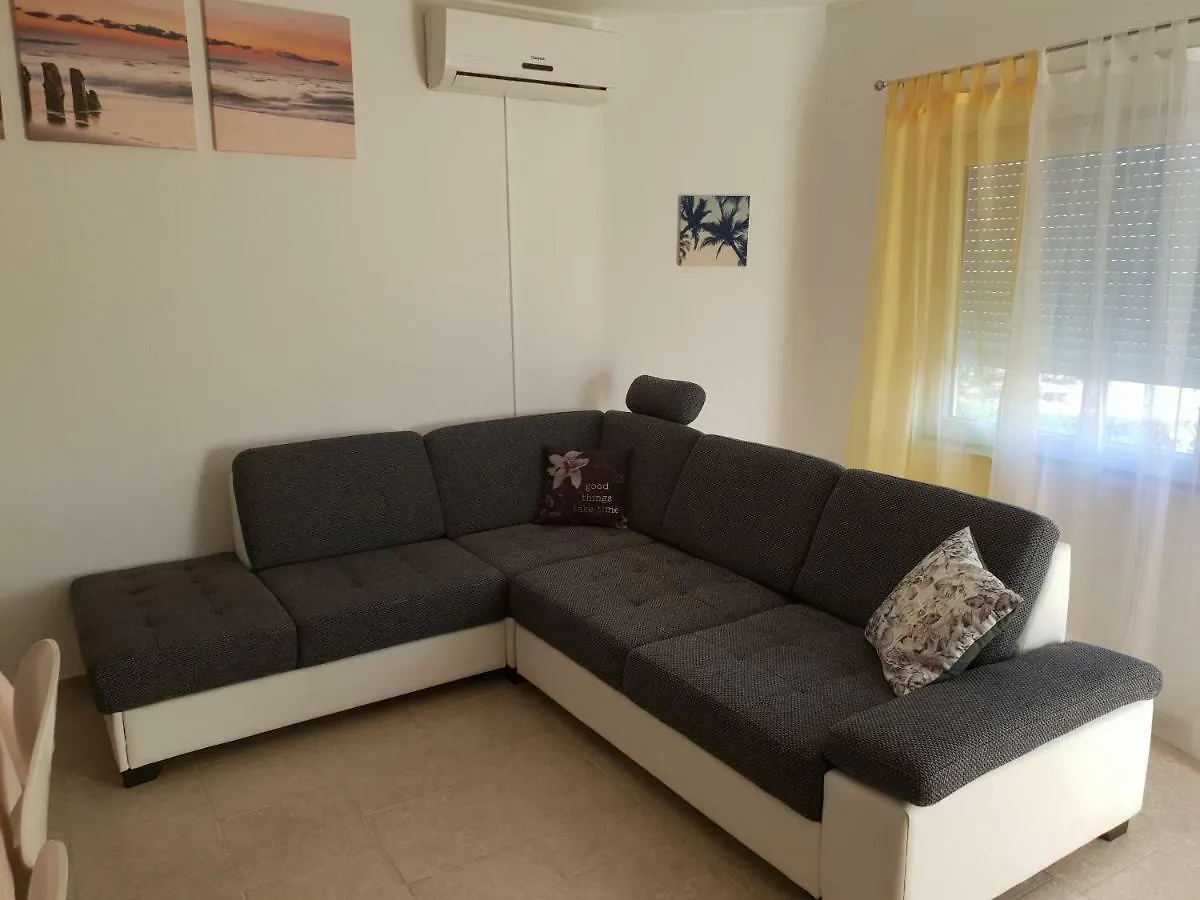 Apartma Jelka Novigrad  Apartment Novigrad (Istria)