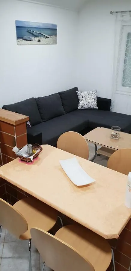Apartment Apartma Jelka Novigrad